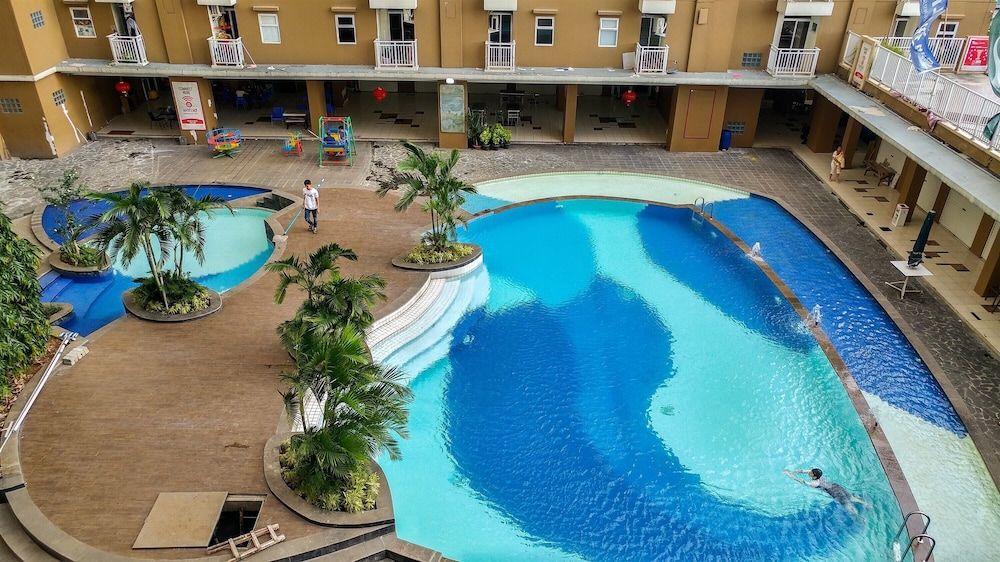 undefined Minimalist and Comfy Studio at Pluit Sea View Apartment 2