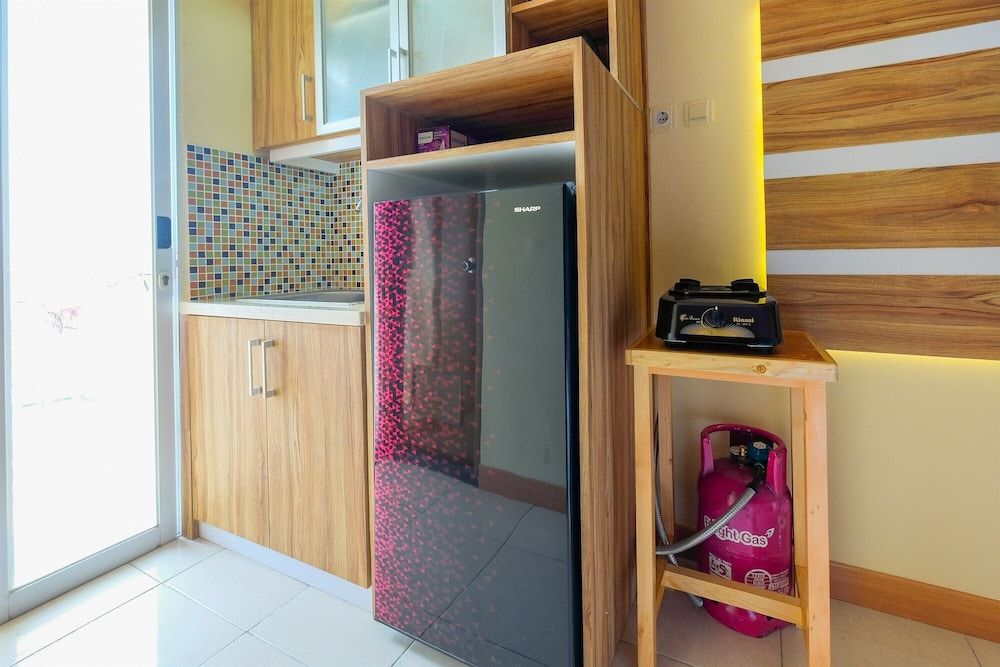 undefined Minimalist and Comfy Studio at Pluit Sea View Apartment 10