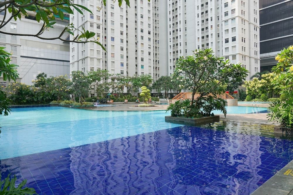 undefined Spacious 2BR Green Bay Pluit Apartment 10
