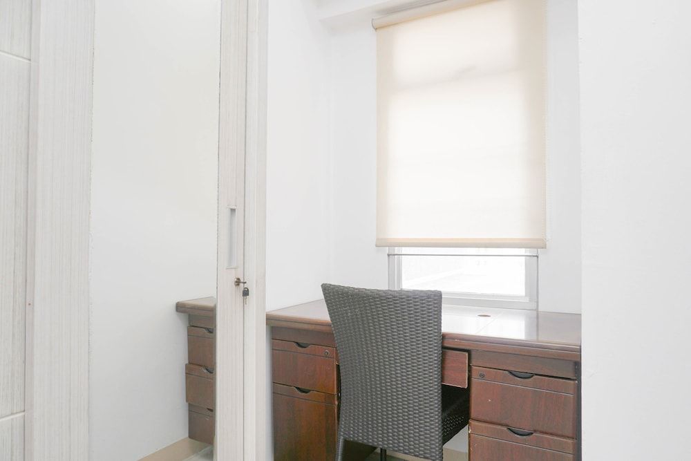 Spacious 2BR Green Bay Pluit Apartment Room 6