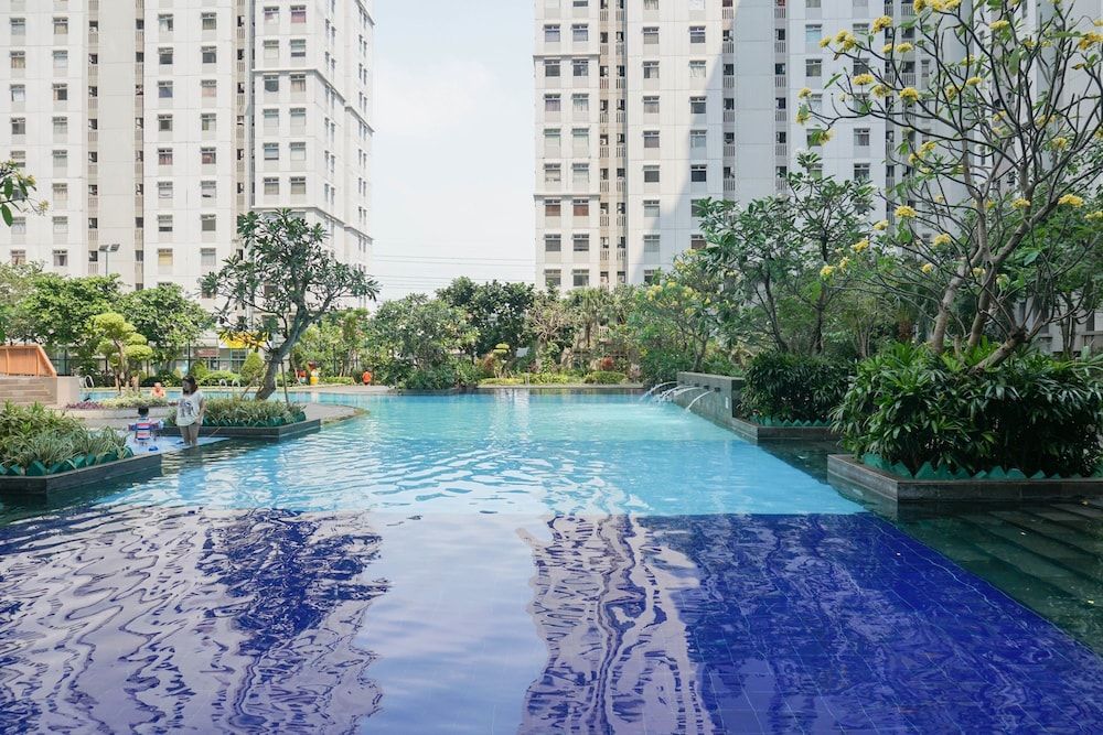 undefined Spacious 2BR Green Bay Pluit Apartment 8