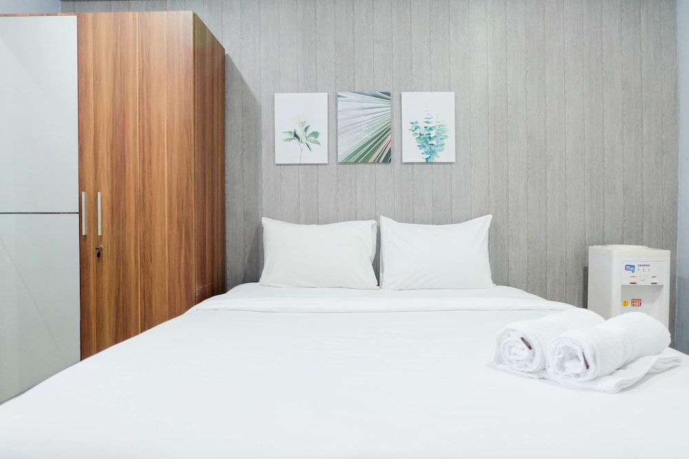 undefined Sea View Studio Apartment at Green Bay Pluit 5