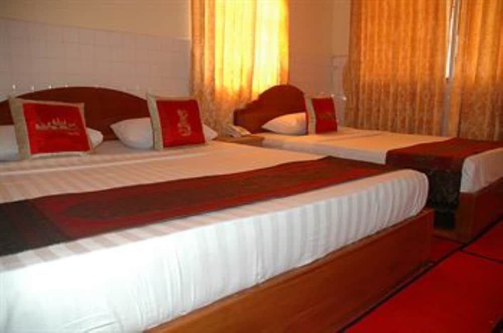 undefined Sun Flower Mart 9