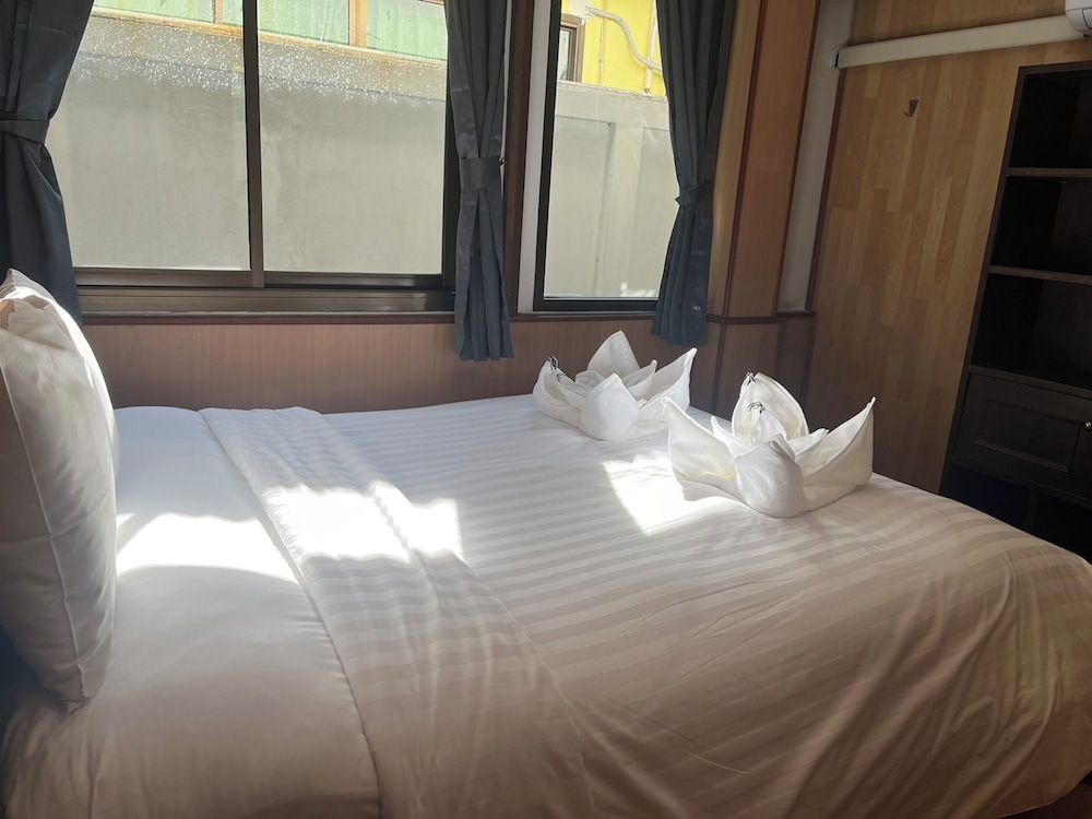 undefined Bhundhari Chaweng Beach Resort Koh Samui 2