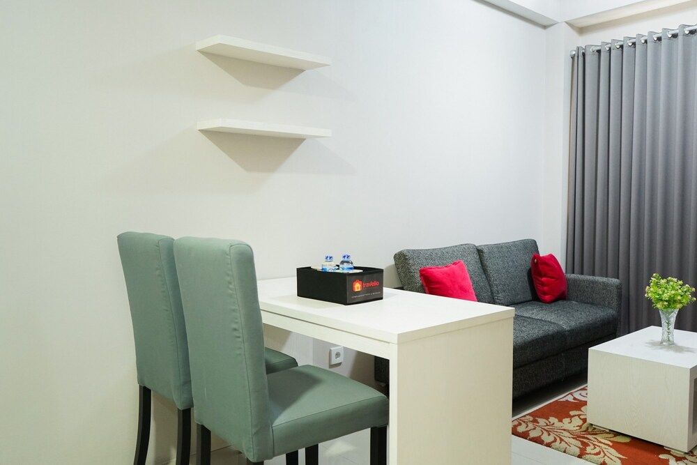 undefined Homey and Comfy 1BR Signature Park Grande Apartment 6