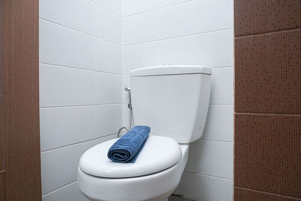 Good Location @ Studio Puri Orchard Apartment Room 9