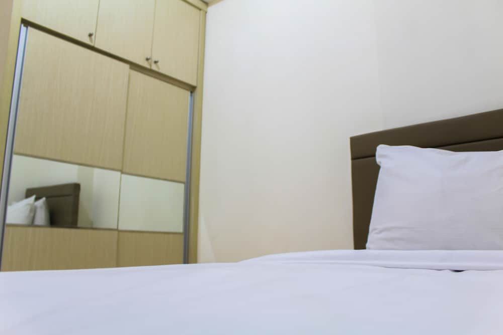 undefined Modern 2BR Apartment Puri Park View for 4 Pax 6