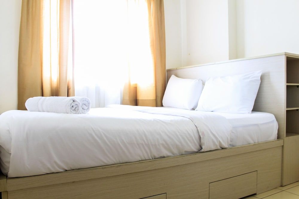 undefined Modern 2BR Apartment Puri Park View for 4 Pax