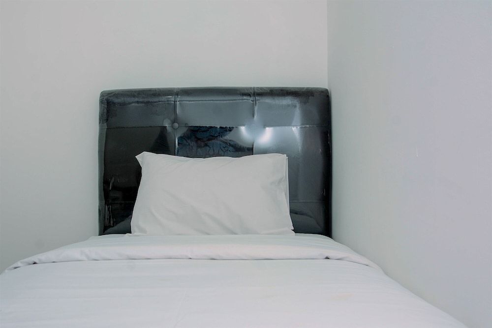 undefined Modern 3BR Apartment at Springhill Terrace Residence 10