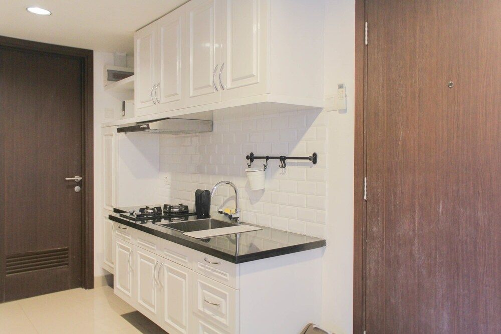 undefined Comfortable 2BR Apartment at H Residence 10
