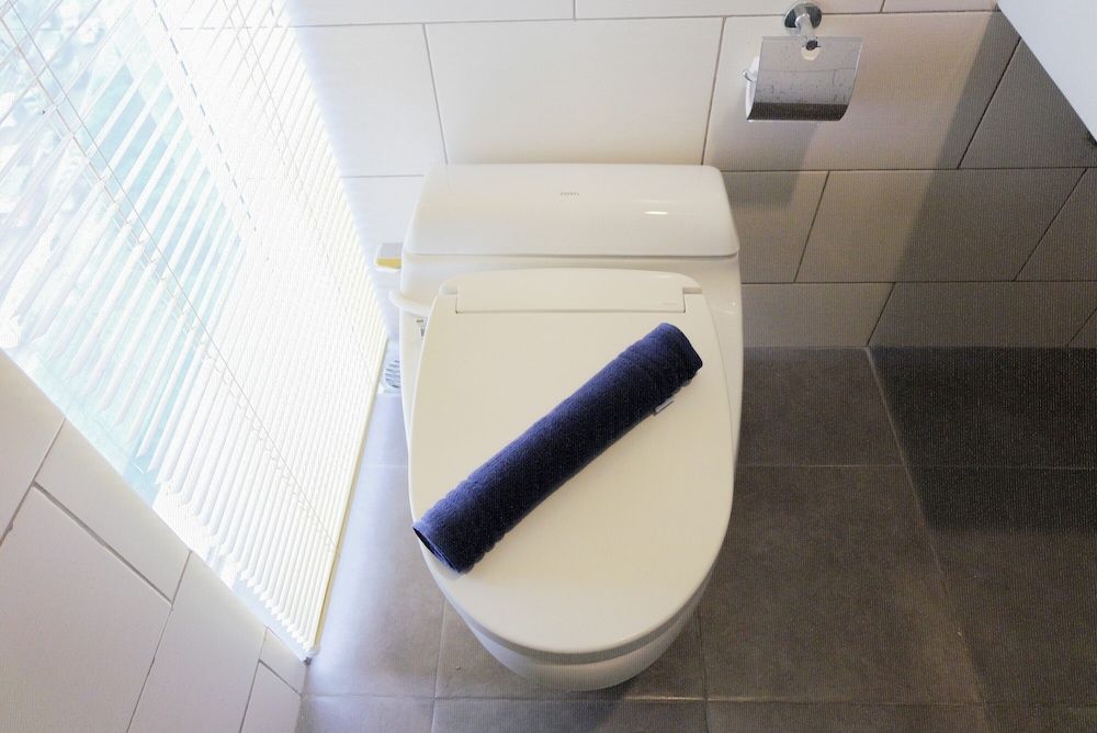 Big Size with City View @ 3BR Lexington Apartment Room 17