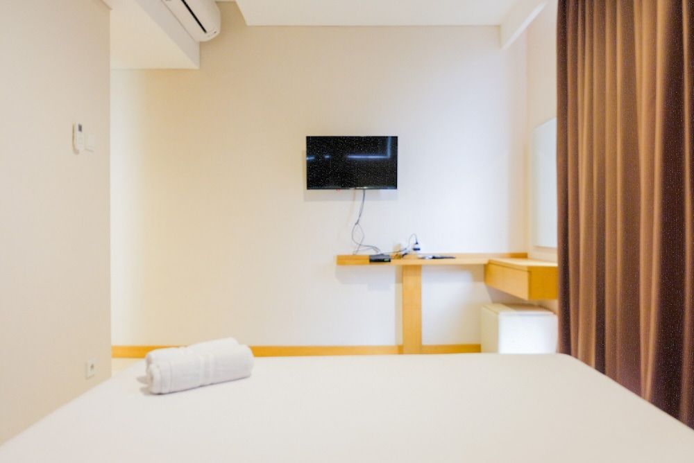 Big Size with City View @ 3BR Lexington Apartment Room 14