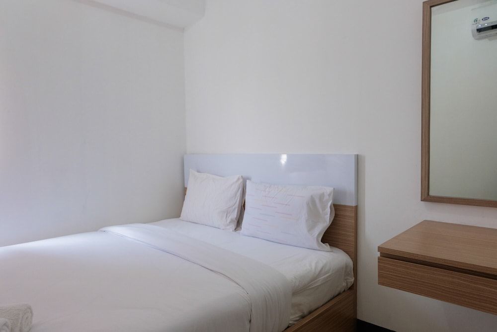 undefined Well Appointed 2BR Apartment at Bintaro Park View 3