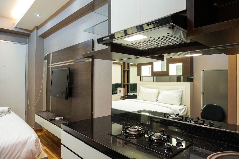 undefined Comfortable Studio @ Green Bay Pluit Apartment 8