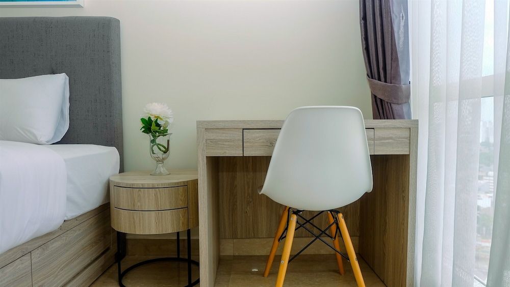 undefined Best Choice 2BR Apartment at Menteng Park with Bathtub 9