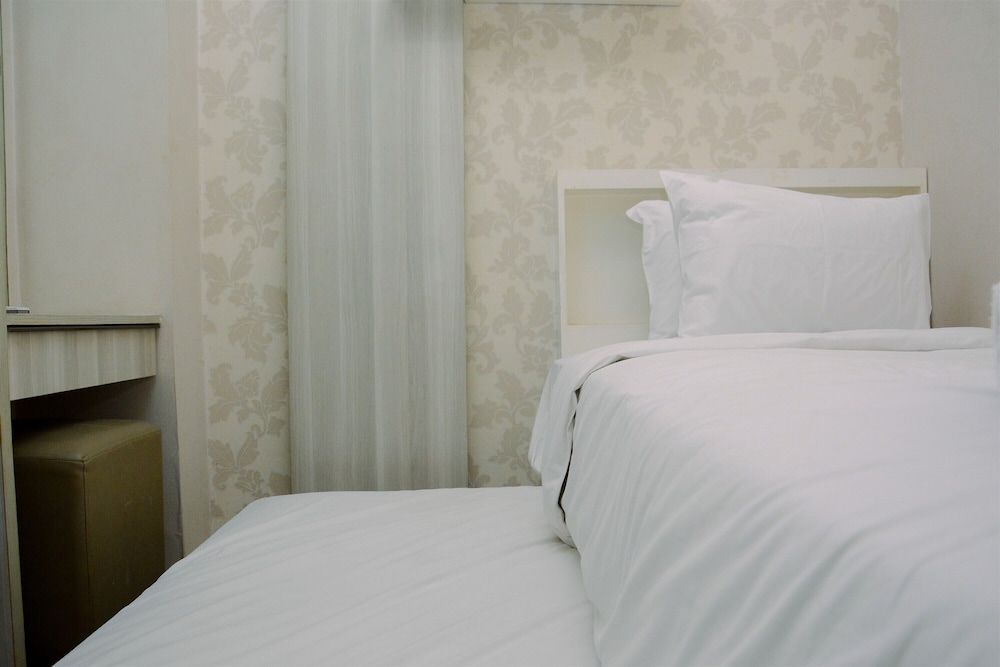 undefined Best and Gorgeous 2BR Green Bay Apartment 6