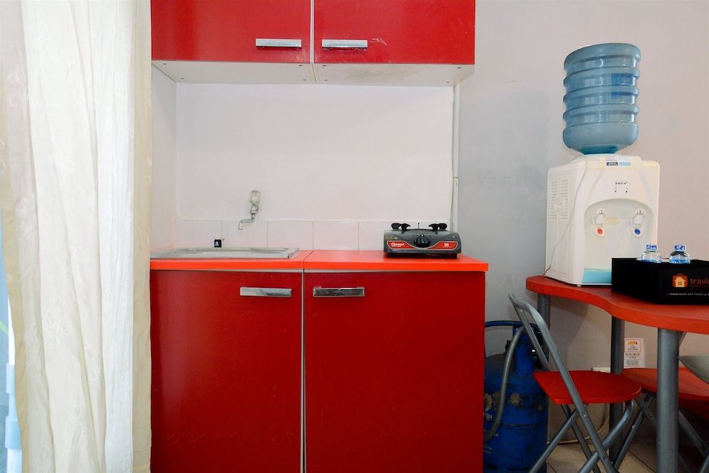 Spacious and Comfortable 2BR Green Bay Pluit Apartment Room 9