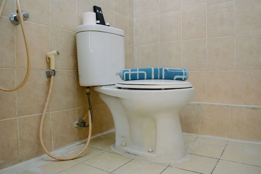 Spacious and Comfortable 2BR Green Bay Pluit Apartment Room 13