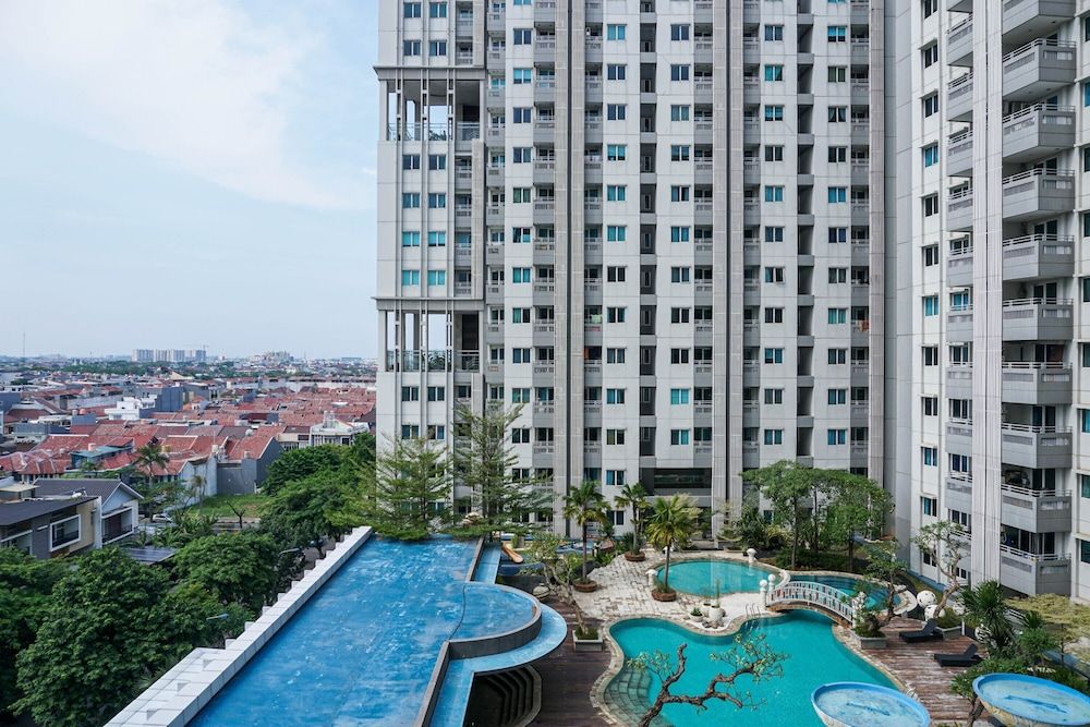 undefined 2Bedroom Sky Terrace Apartment with Pool View 4