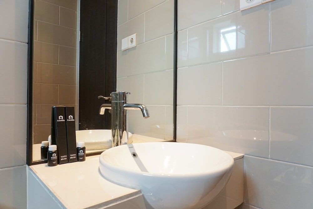 Cozy and Comfy 2BR Citralake Suites Apartment Room 18