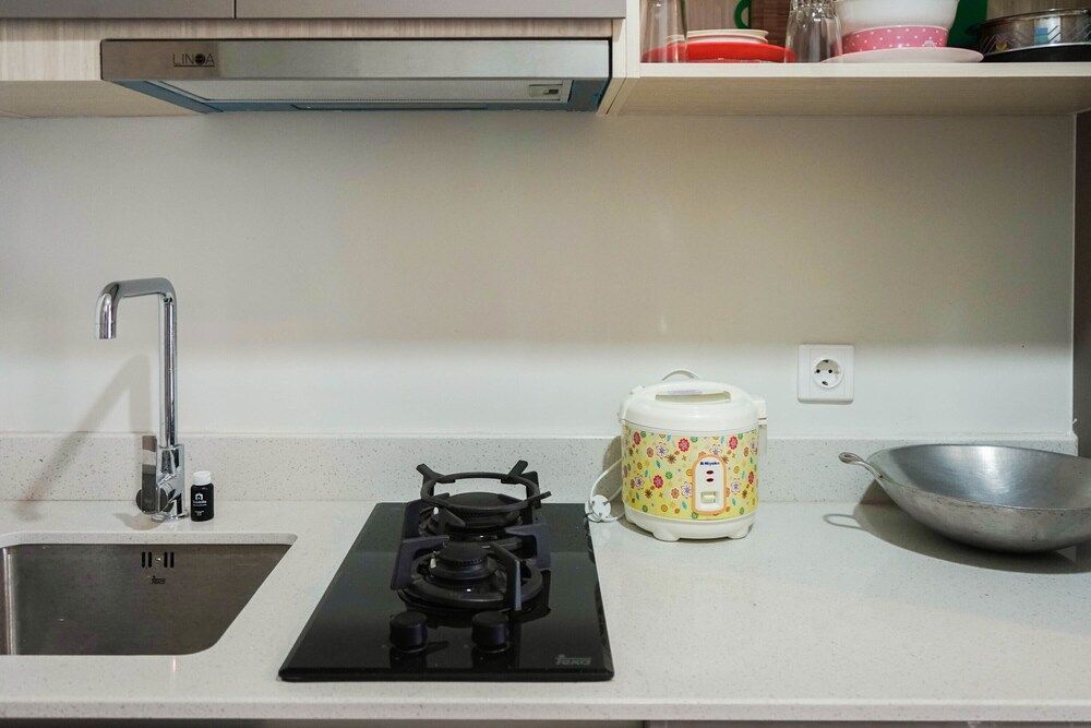 undefined New Furnished Studio Sea View @ Gold Coast Apartment 9