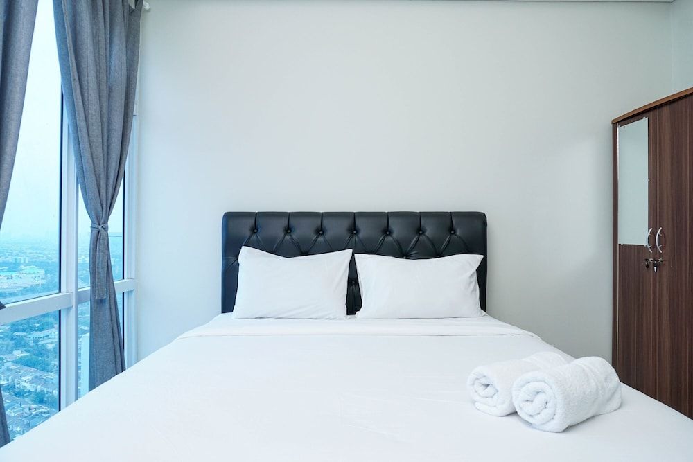 undefined Minimalist Studio Apartment at Puri Mansion 5