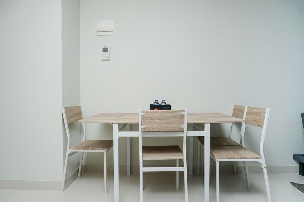 undefined Deluxe Puri Mansion 1BR Apartment with Sofa Bed 2