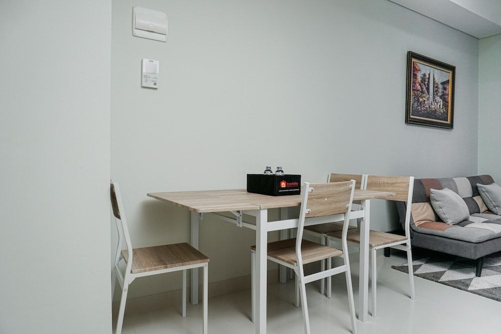 undefined Deluxe Puri Mansion 1BR Apartment with Sofa Bed 3