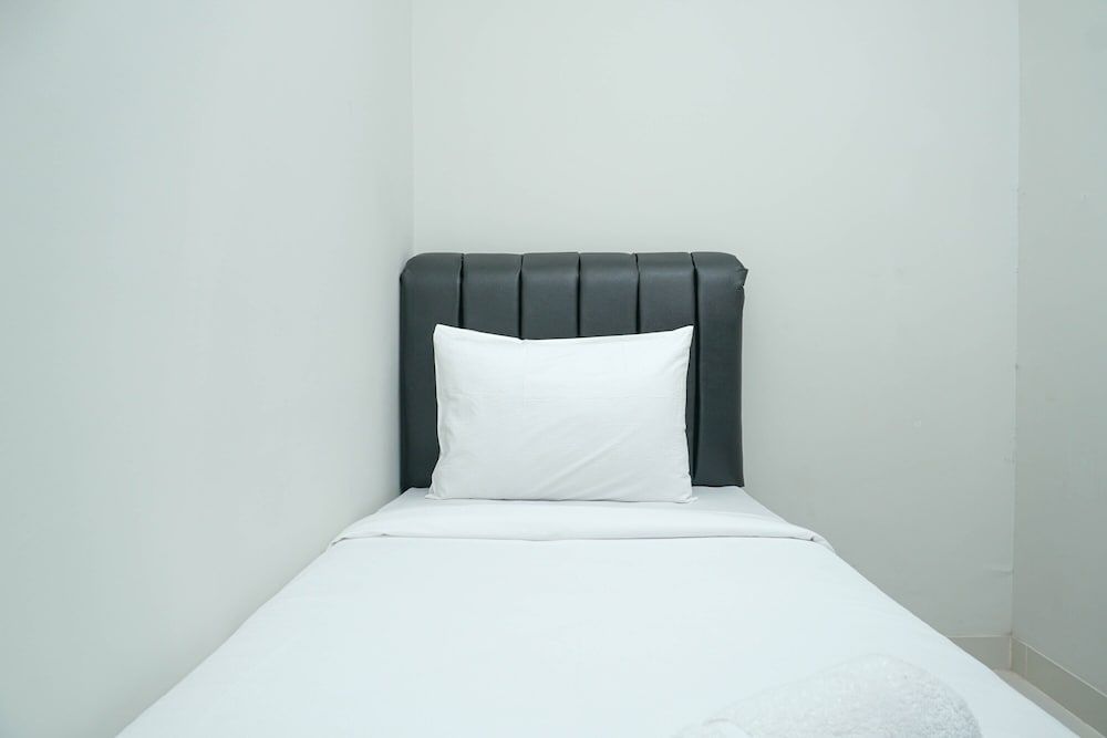 undefined Simple and Minimalist 3BR Apartment at Puri Mansion 10