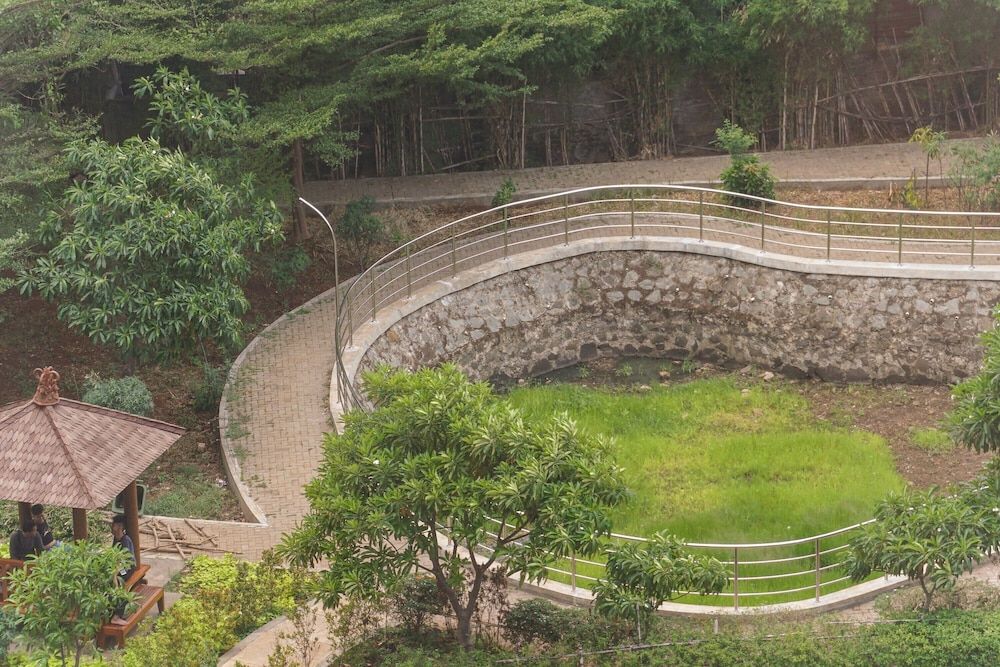 undefined Luxurious and Elegant 3BR Vittoria Apartment 3