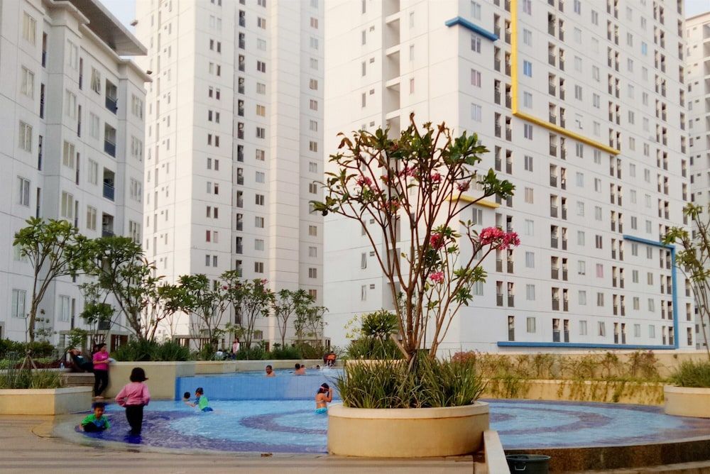 undefined Beautiful and Cozy 2BR above Mall at Bassura City Apartment 2