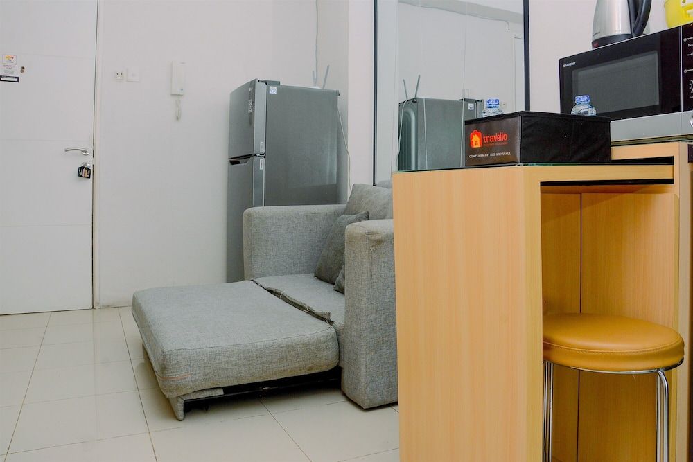 undefined Beautiful and Cozy 2BR above Mall at Bassura City Apartment 7