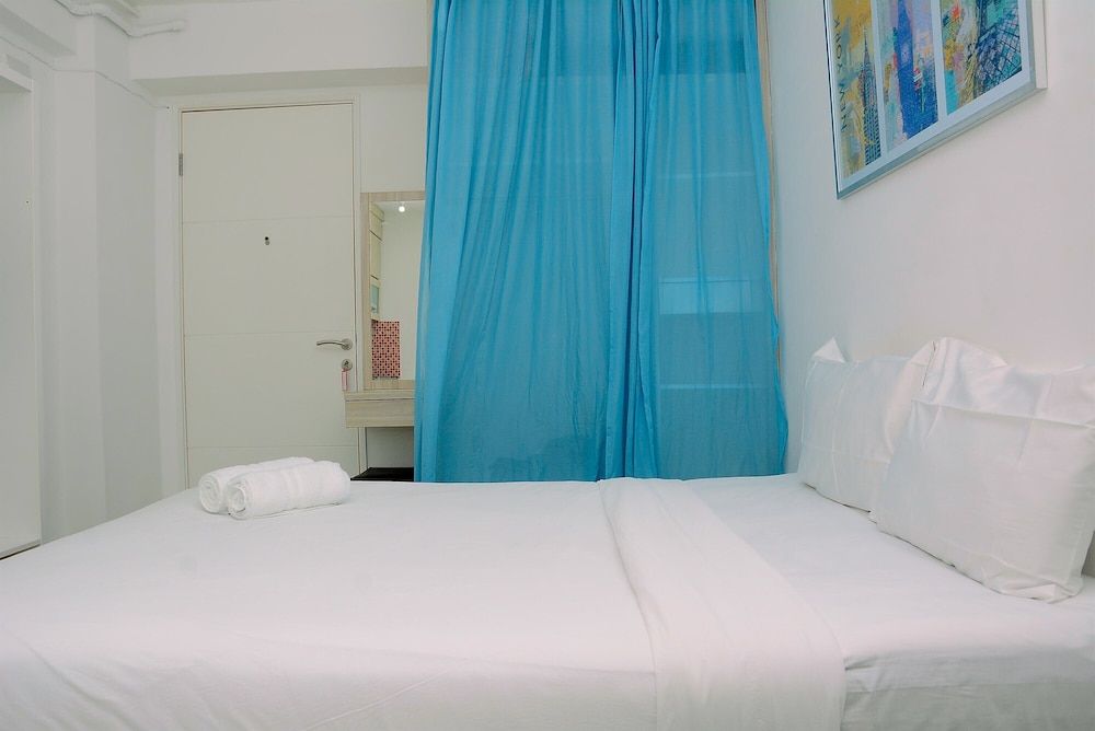 undefined Cozy Living Studio Apartment at Bassura City 3