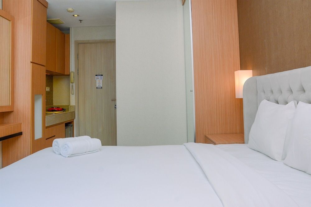 undefined Comfy and Modern Studio Apartment at Elpis Residence 7