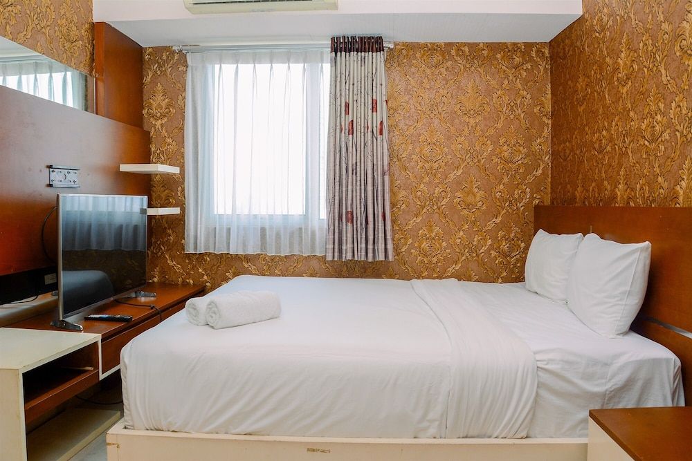 undefined Fully Furnished and Spacious 2BR Maple Park Apartment 6