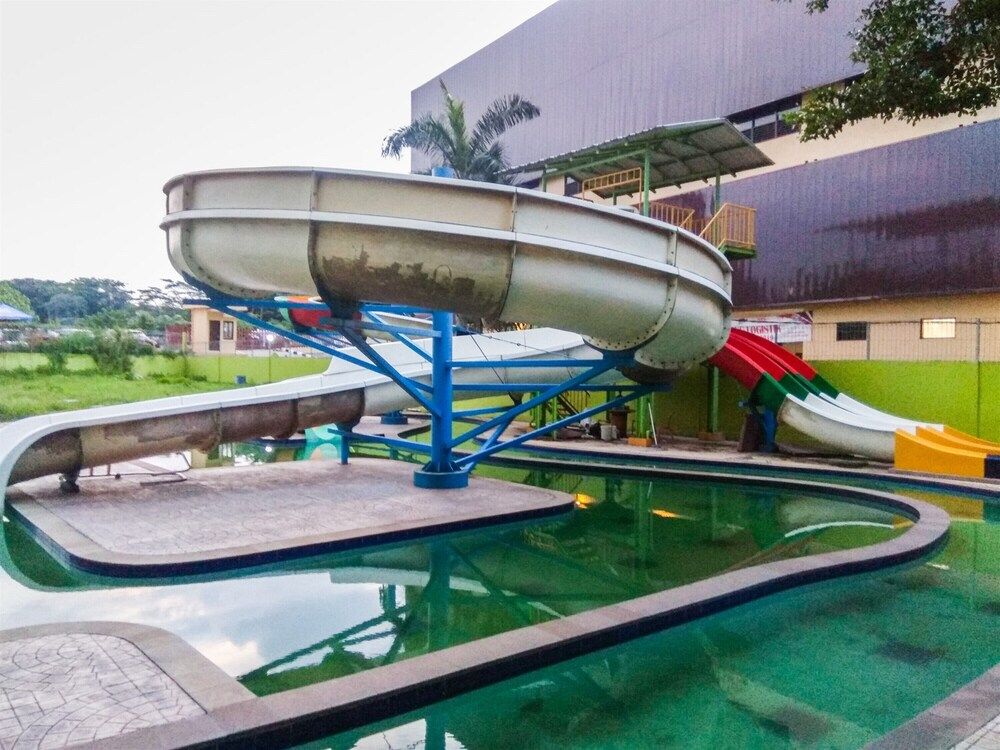 undefined Relax 2BR Apartment at Pancoran Riverside 2