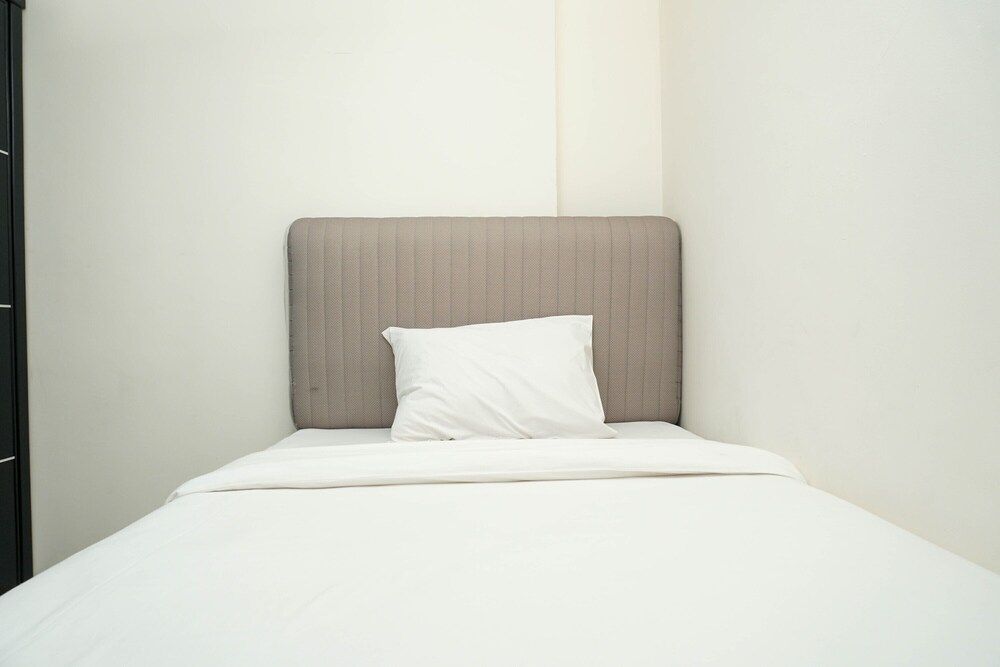 undefined Minimalist 2BR Apartment at Puri Park View 4