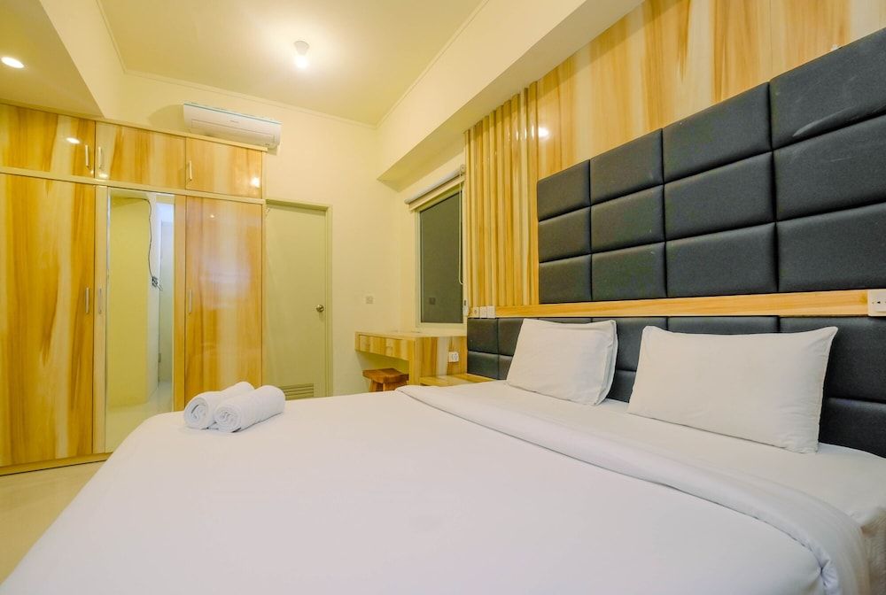 undefined Strategic 2BR Apartment with Workspace @ Season City 7