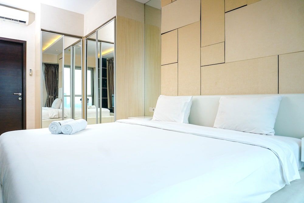 undefined Comfy Luxurious 3BR Gandaria Heights Apartment 7