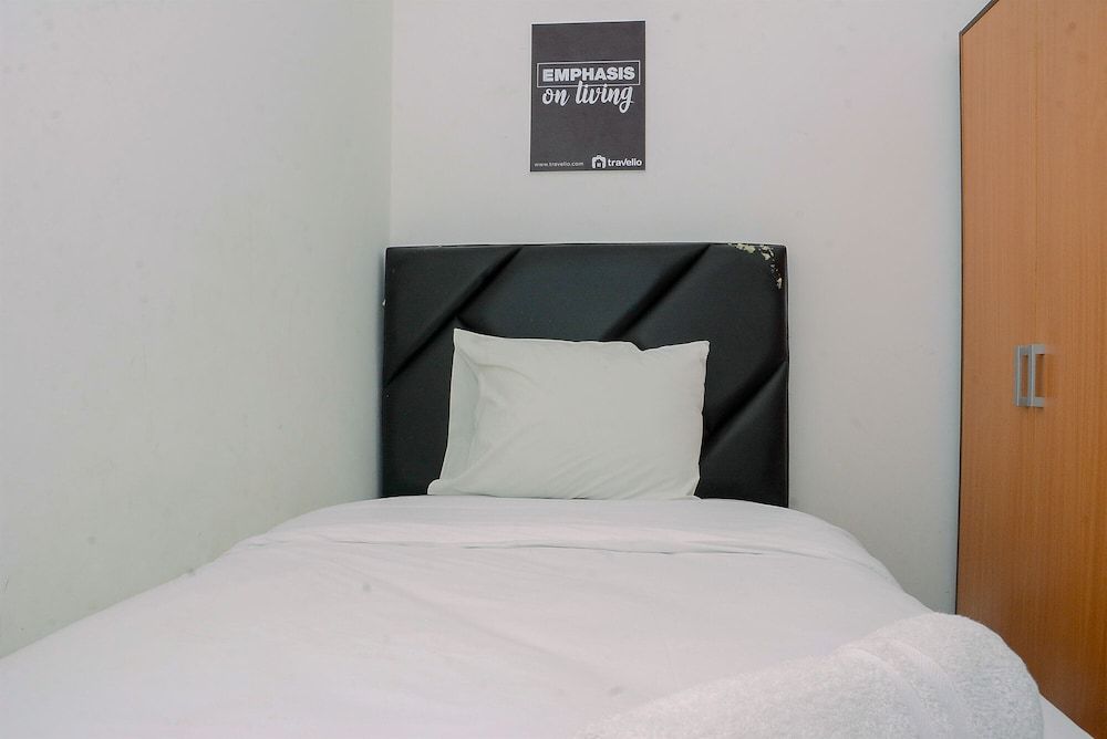 undefined 2BR Pancoran Riverside Apartment Fully Furnished 9