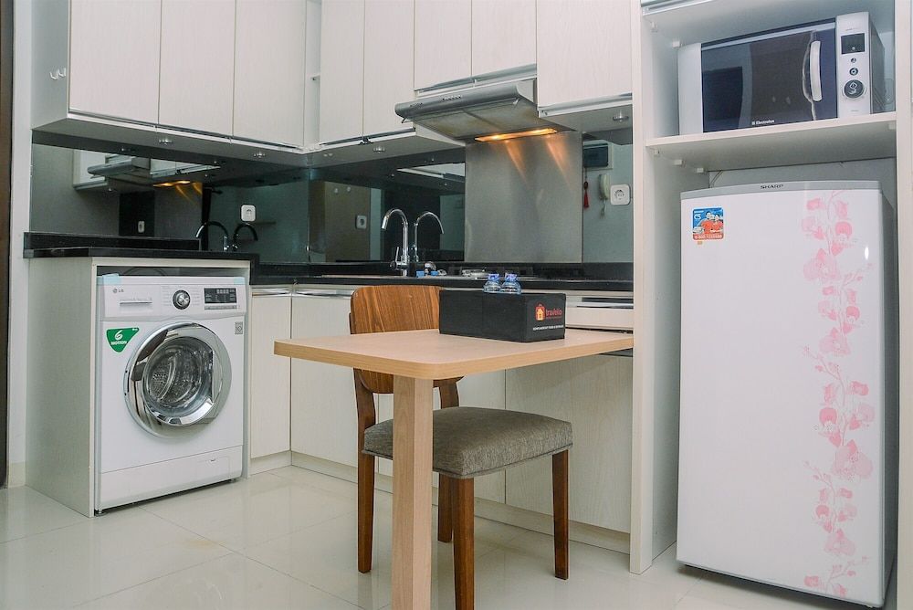 undefined Comfortable Studio Apartment at Tamansari Semanggi 10