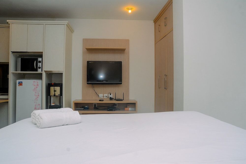 undefined Comfortable Studio Apartment at Tamansari Semanggi 4
