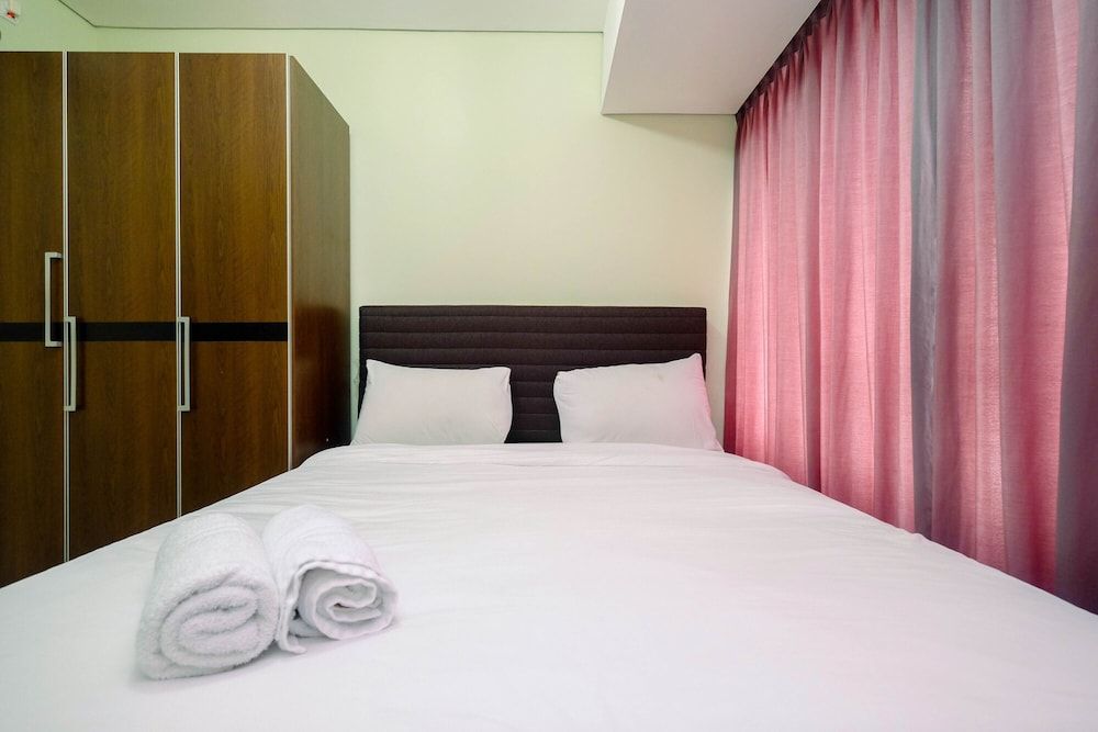 undefined Elegant Nifarro Park 2BR Apartment with Best View 5