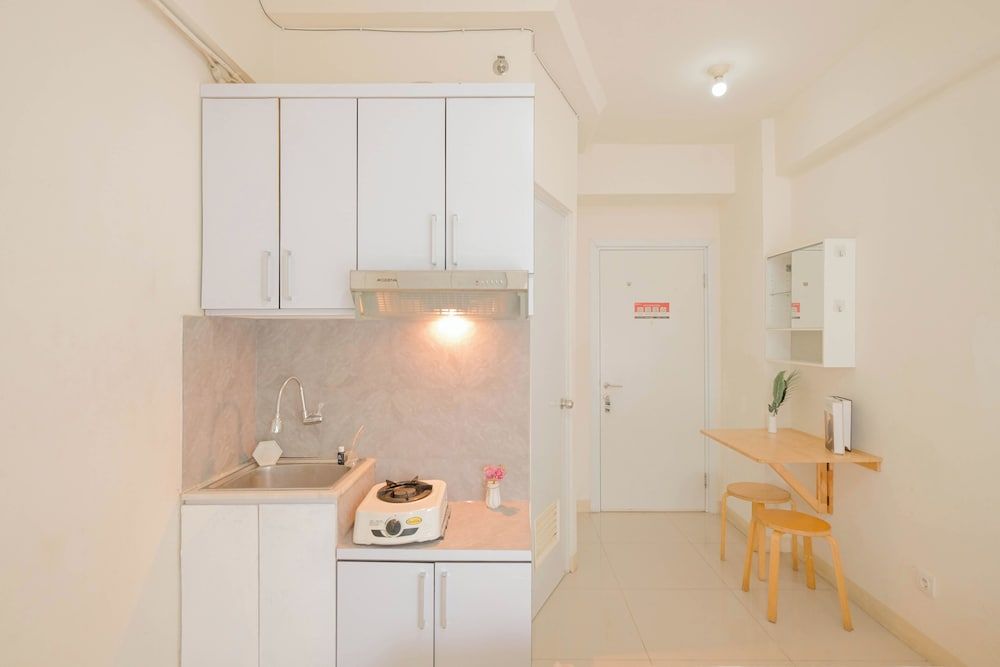 undefined Cozy Studio with Direct Access to Mall at Green Pramuka Apartment 3