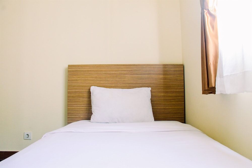 undefined Modern 2BR at The Wave Epicentrum Apartment near Kuningan 7