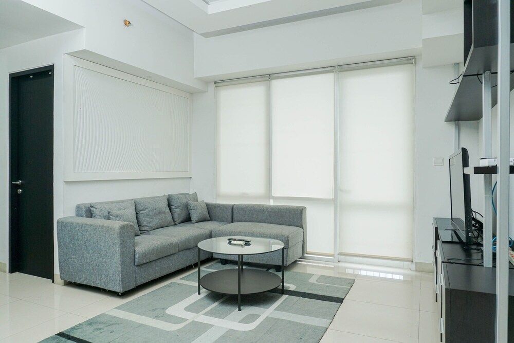 Spacious 3BR Ambassade Residences Apartment near Kuningan Room 10