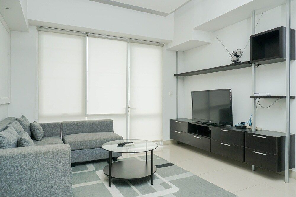 Spacious 3BR Ambassade Residences Apartment near Kuningan Room 9