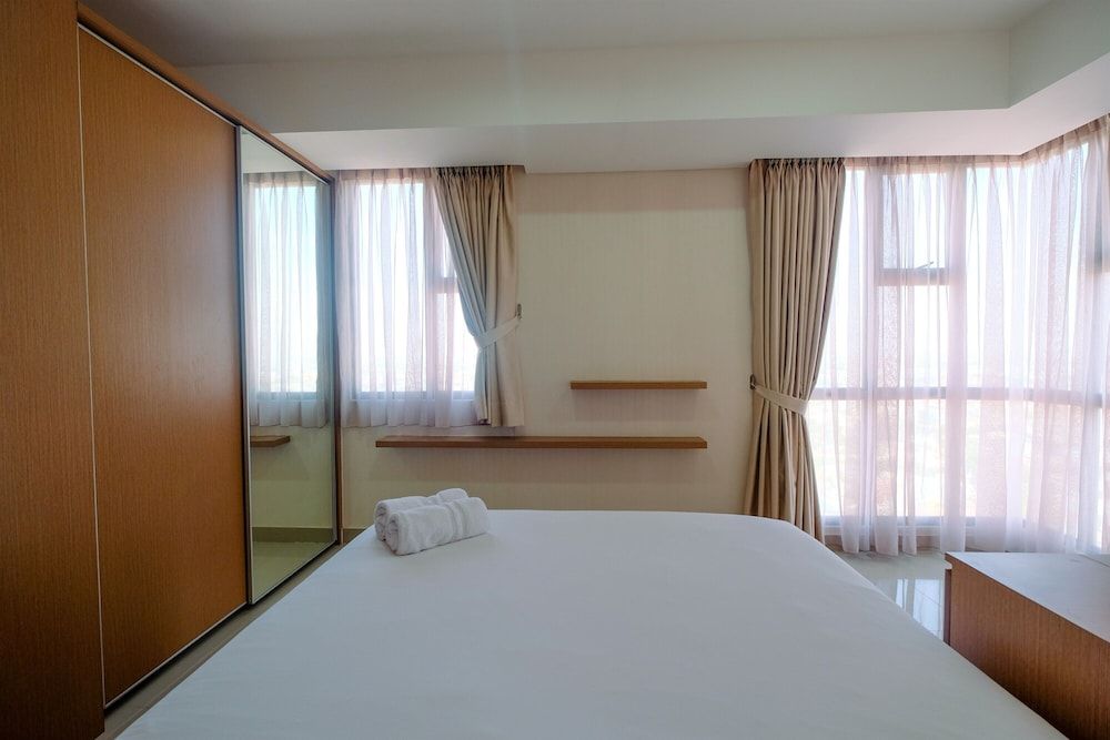 undefined Modern and Cozy 2BR Royal Olive Apartment 9