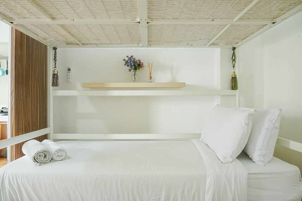 undefined Compact and Scenic Studio Room Green Bay Pluit Apartment 5