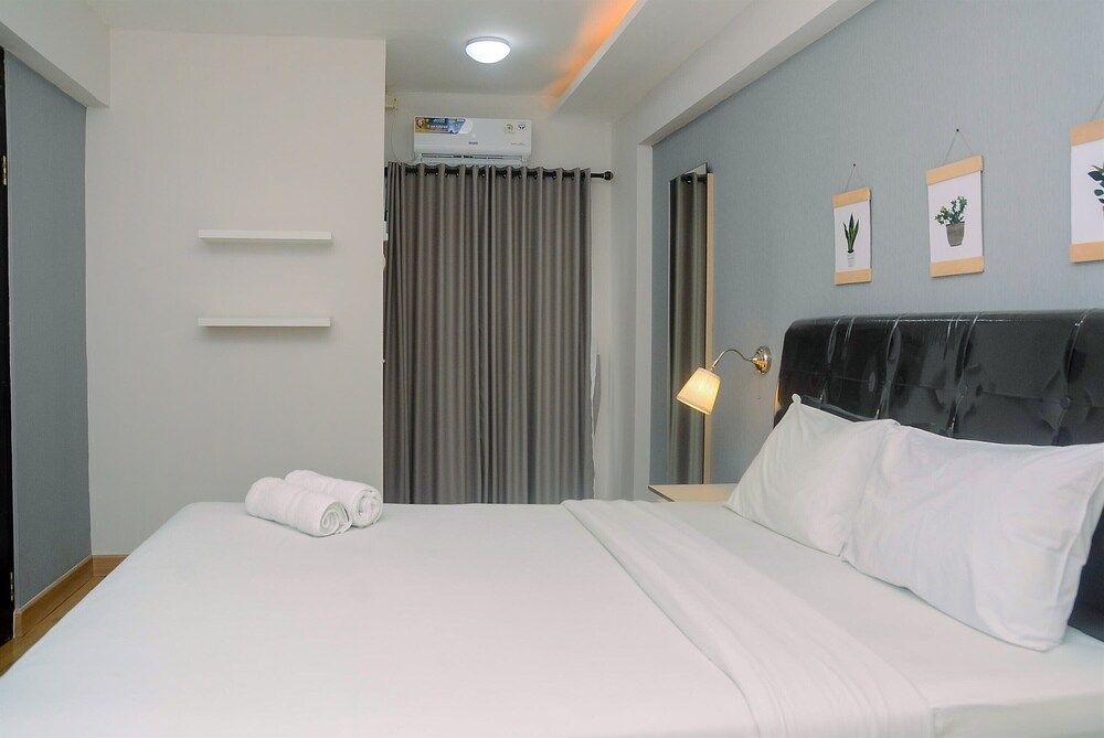 undefined Minimalist with City View 2BR Apartment at Casablanca East Residences 8